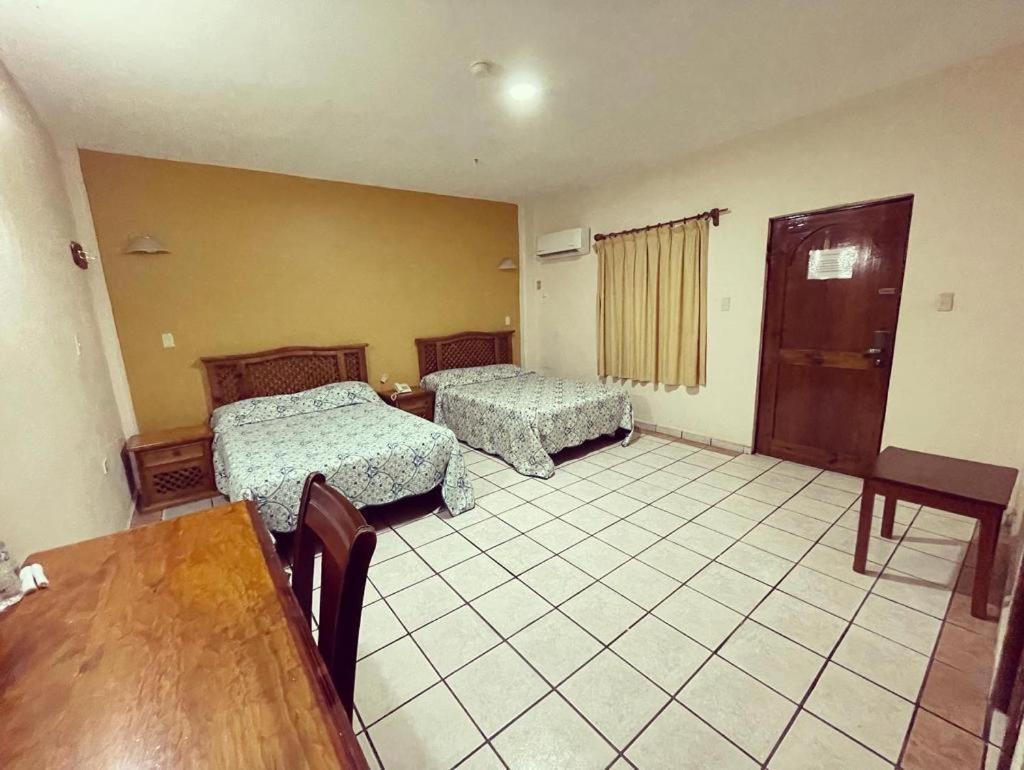 Hotel Las Fuentes Los Mochis Exteriér fotografie