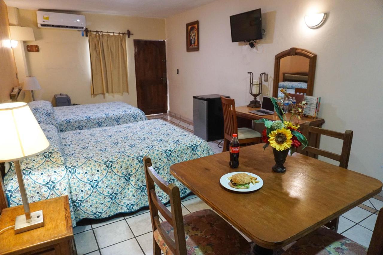 Hotel Las Fuentes Los Mochis Exteriér fotografie