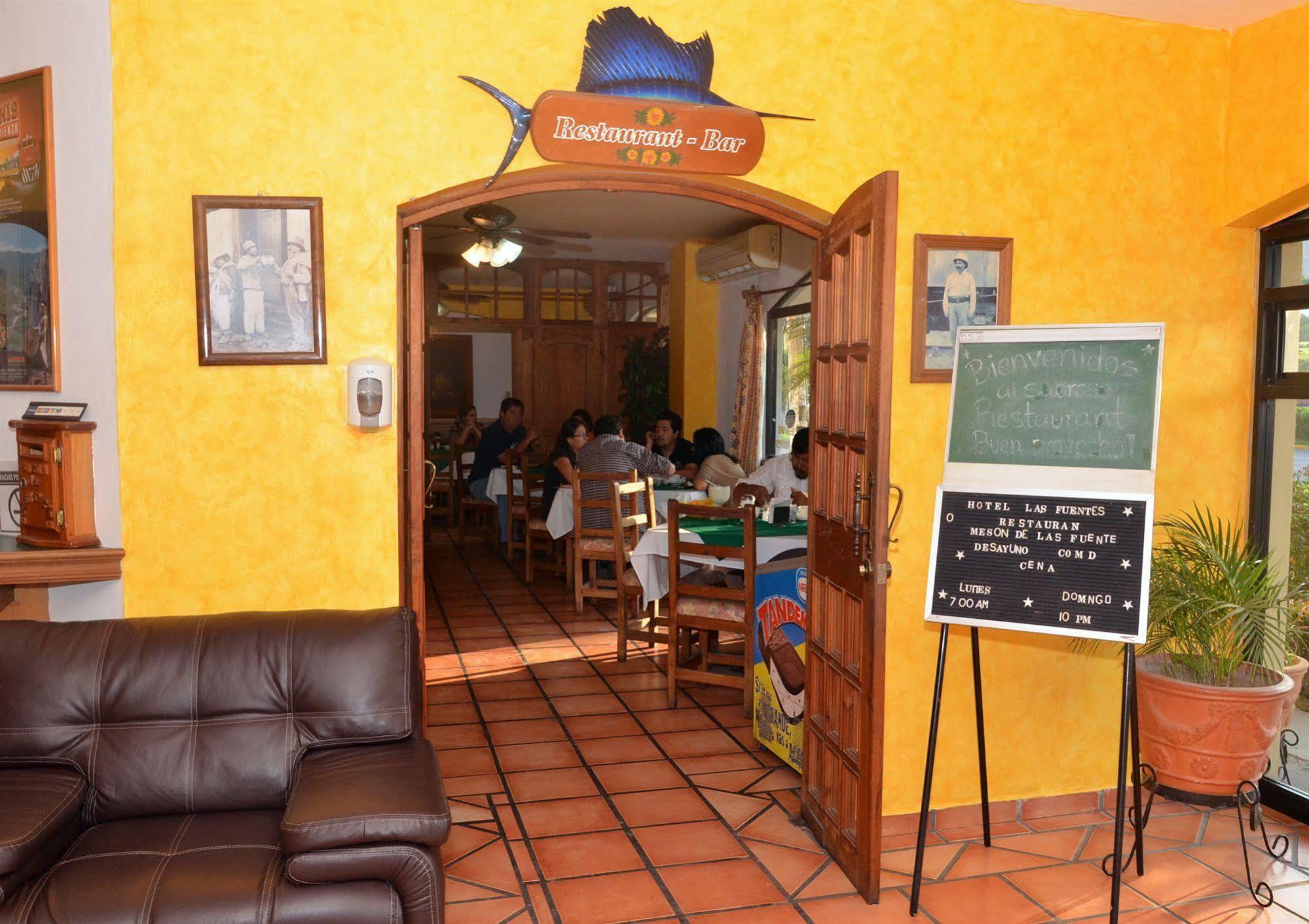 Hotel Las Fuentes Los Mochis Exteriér fotografie